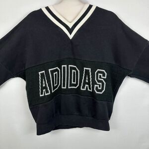 Vintage Adidas Sweater

Sweaters•Hoodies•Pants•Shirts•Shoes•Tops